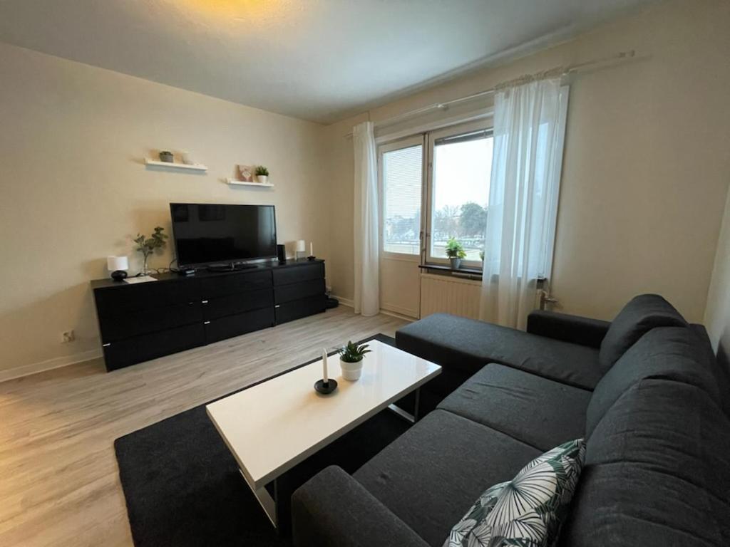 Trivsamma Lagenheter Med Fri Parkering Apartment Stockholm Ngoại thất bức ảnh