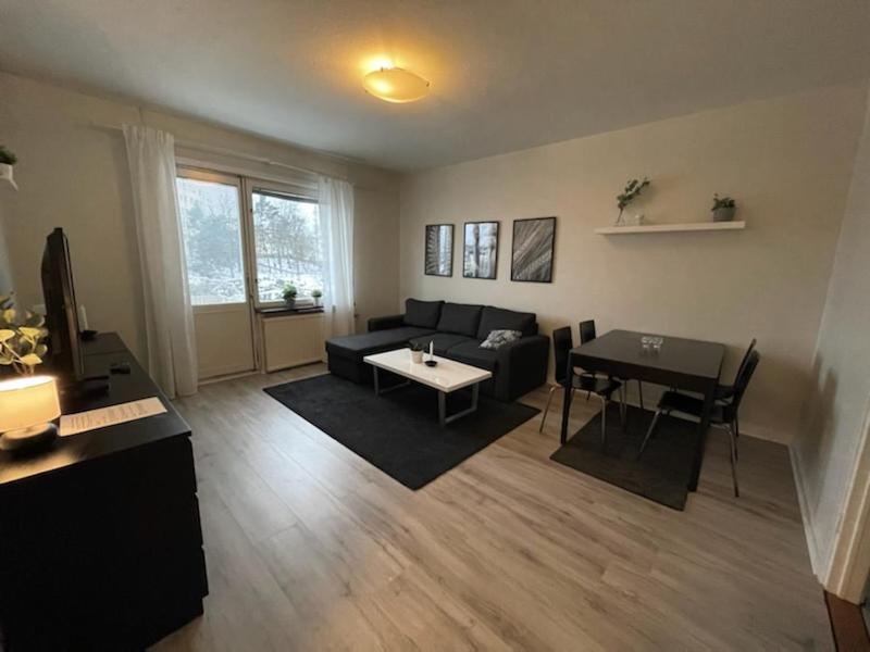 Trivsamma Lagenheter Med Fri Parkering Apartment Stockholm Ngoại thất bức ảnh